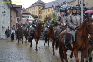 nik_014919_looceich.jpg