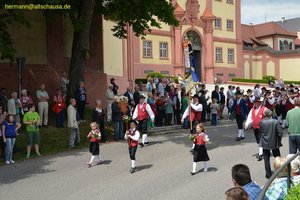 nik_018698_ifaemeek.jpg