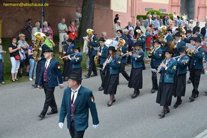 nik_018877_veequeeg.jpg