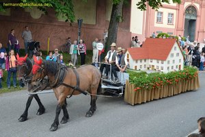 nik_019129_eyaogaew.jpg