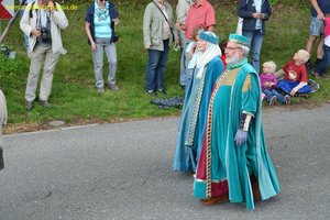 nik_019324_poufaode.jpg