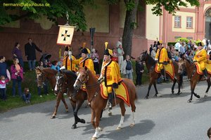 nik_019396_loongoig.jpg