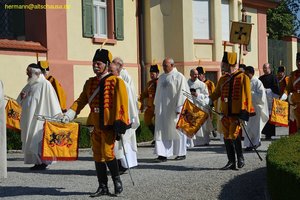 nik_020861_aexieghe.jpg