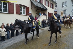 nik_028728_iehiecut.jpg