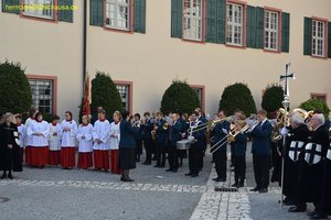 nik_031869_oasohque.jpg