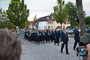 nik_038317_wahghood.jpg