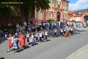 nik_040758_vz01_mxzbjwlins.jpg