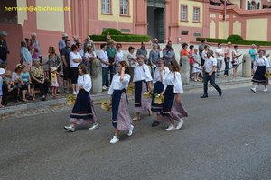 nik_040835_vz01_xdiqyrrugt.jpg