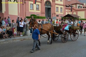 nik_040842_vz01_aactwectou.jpg
