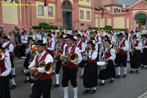 nik_040911_vz01_sxhkomitpt.jpg