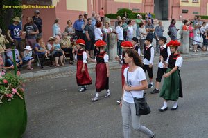 nik_040997_vz01_oircxfhiwq.jpg