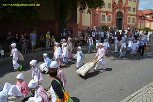 nik_041029_vz01_fnoncuvasq.jpg