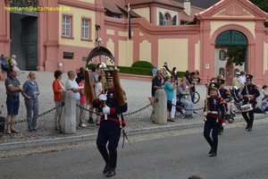 nik_041149_vz01_djqmxxotnc.jpg