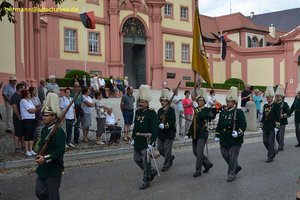 nik_041259_vz01_pjbrunllgt.jpg