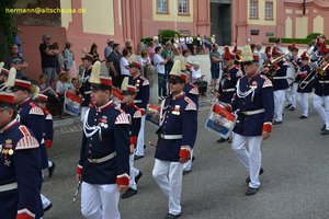 nik_041396_vz01_enmklbecfg.jpg