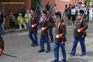 nik_041488_vz01_nzxxpmzxhp.jpg