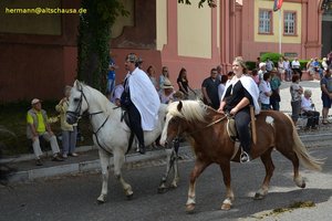 nik_041528_vz01_mdjppmycsq.jpg
