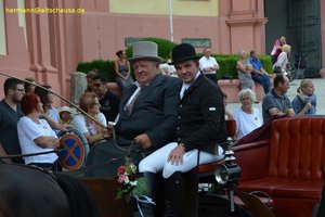 nik_041564_vz01_aemmbldwni.jpg