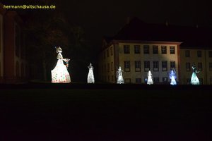 nik_042112_vz01_pqjzfffyoa.jpg
