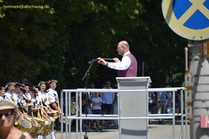 nik_044766_vz01_xqjbyioomo.jpg