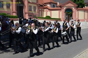 nik_045027_vz01_lmhfqjcoiz.jpg