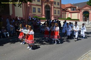 nik_045117_vz01_gjimyqikrz.jpg