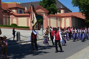 nik_045170_vz01_jwcaukogao.jpg