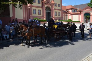 nik_045201_vz01_aughtautgb.jpg
