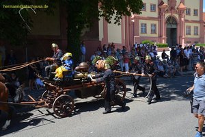 nik_045205_vz01_jjdgzxqfaa.jpg