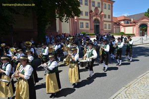 nik_045335_vz01_qerchgypib.jpg