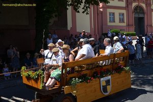 nik_045559_vz01_tphxiswqkh.jpg