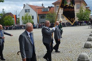 nik_051816_vz01_hermann.at.altschausa.de_1024_dzhfcpzklw
