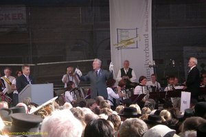 pen_009634_chaiyeix.jpg